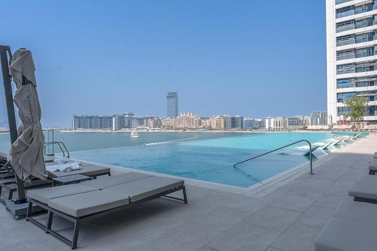 Luxury 1-bedroom At Emaar Beachfront Dubai