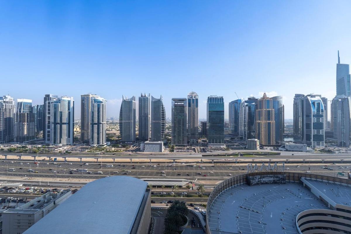 Experience The Amazing 1 Bedroom In Marina Apartment