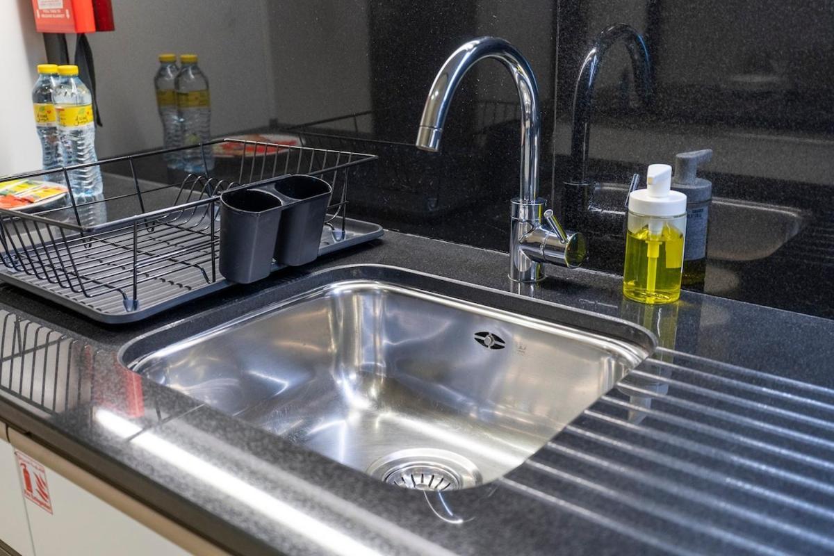 Apartment Experience The Amazing 1 Bedroom In Marina Dubai