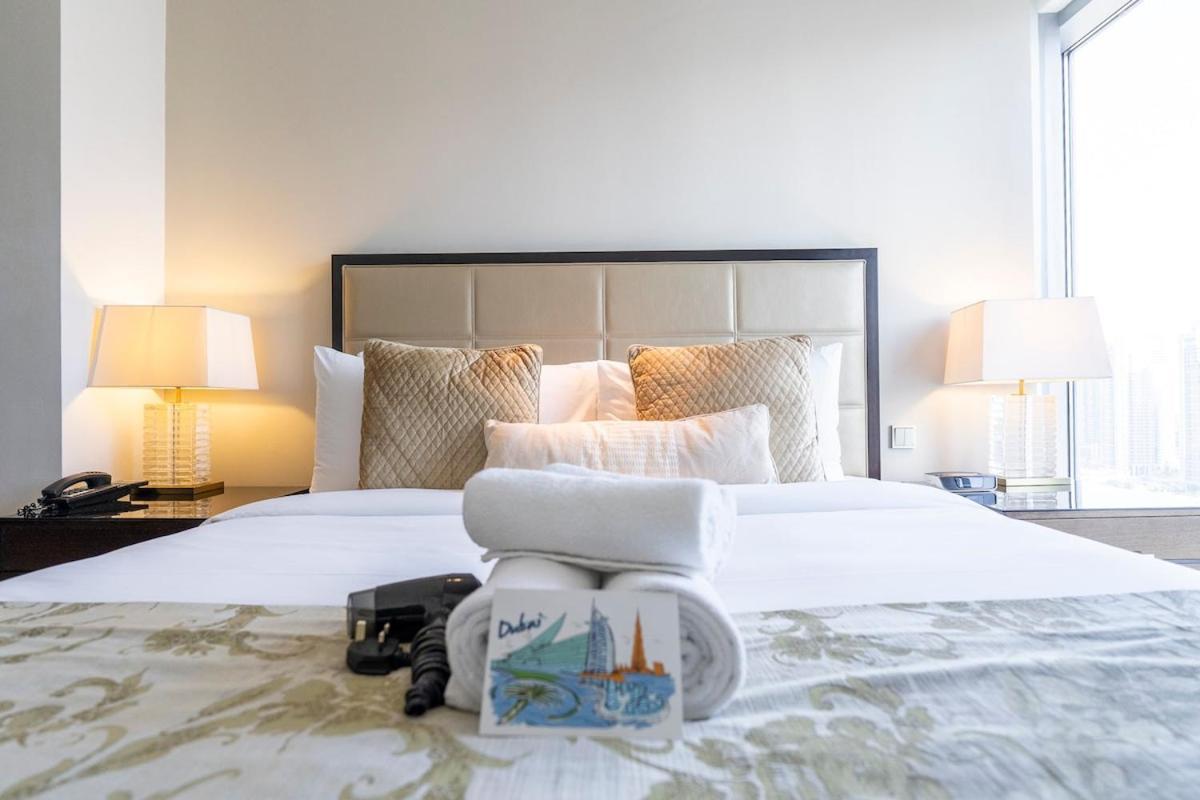 Experience The Amazing 1 Bedroom In Marina * Dubai