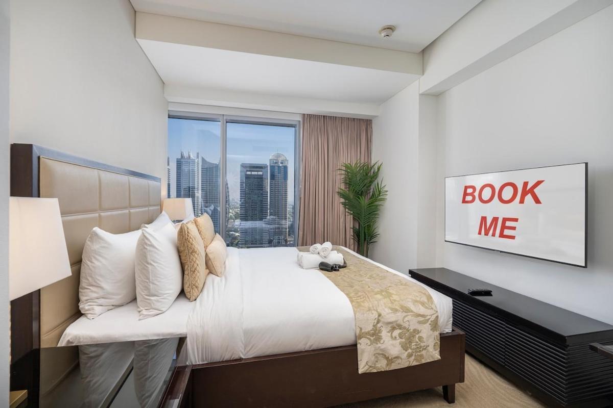 Experience The Amazing 1 Bedroom In Marina *