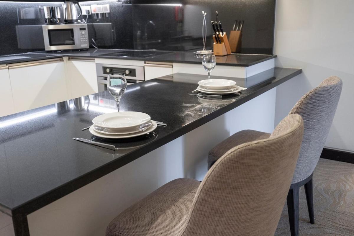 Experience The Amazing 1 Bedroom In Marina * Dubai