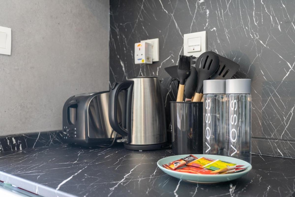 Charming Studio Apartment, With Easy Beach Access In Marina Daire