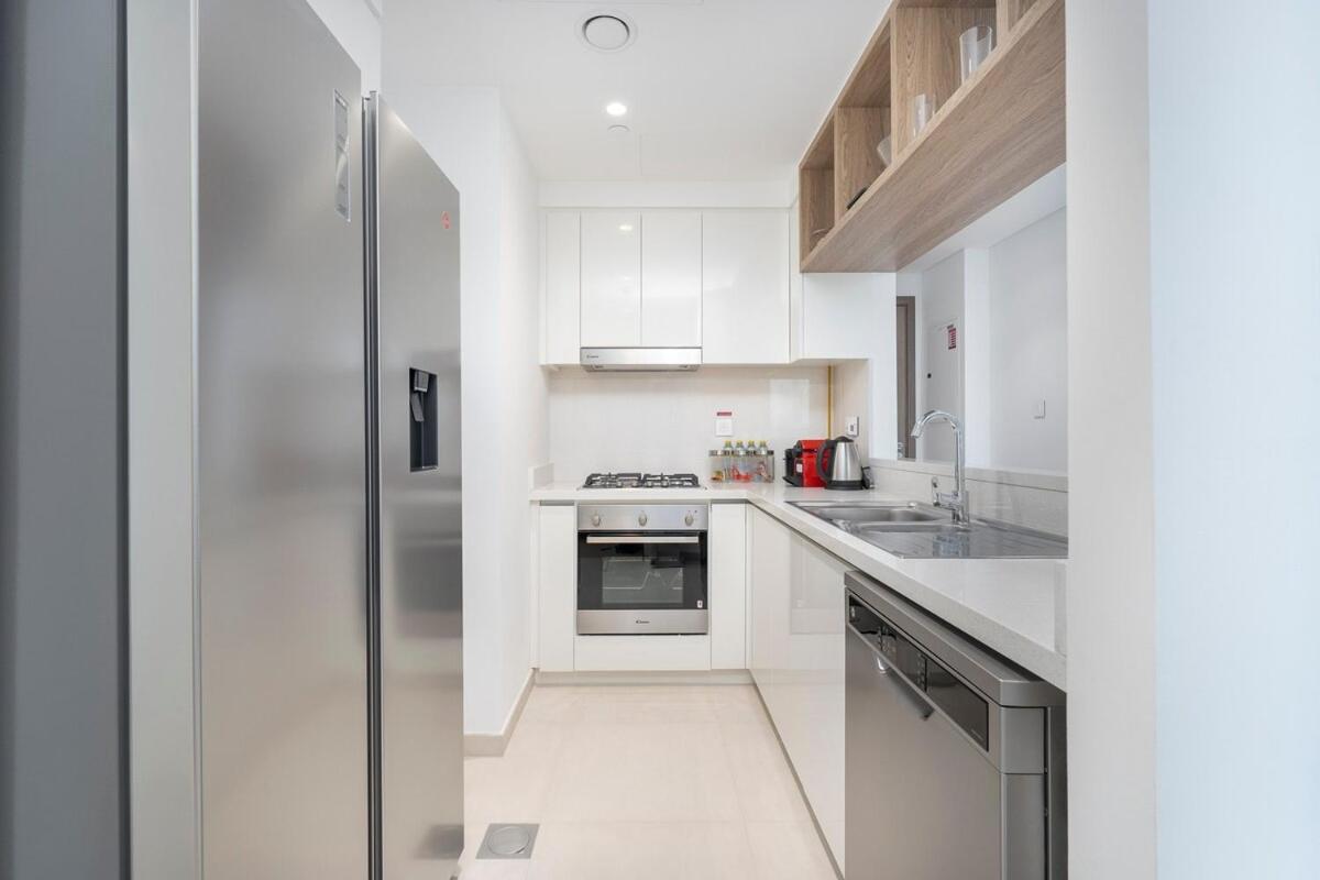 Beautiful 2-br Flat In Downtown Luxury Living At Its Daire *