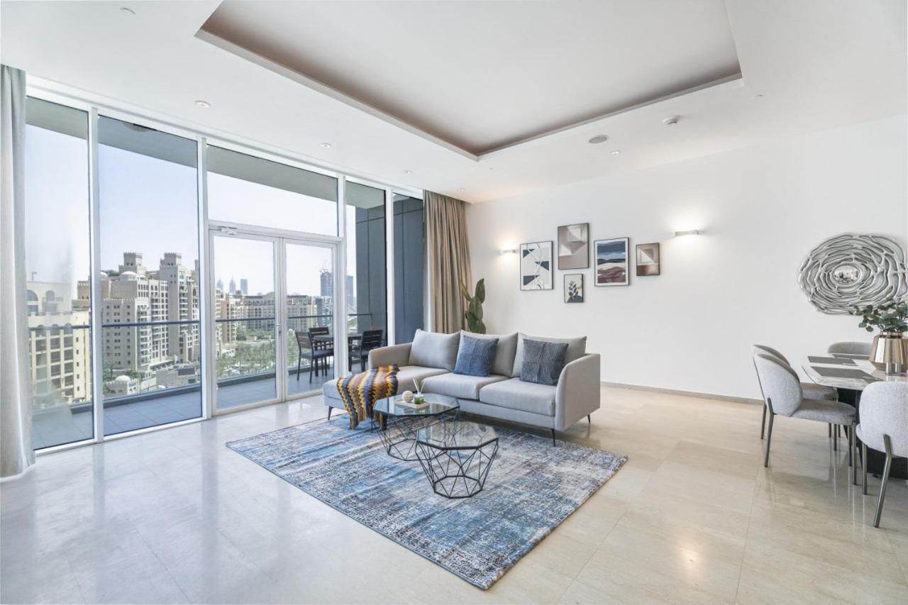 Apartment Oceana Baltic Palm West Views 3 Bd Sleeps 7 Dubai