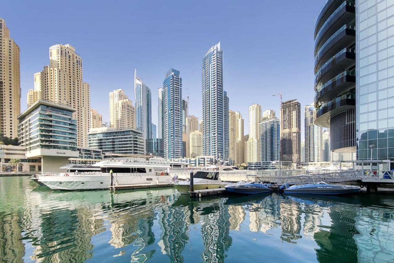 Apartment Bay 1 - One Bed With Stunning Marina View *
