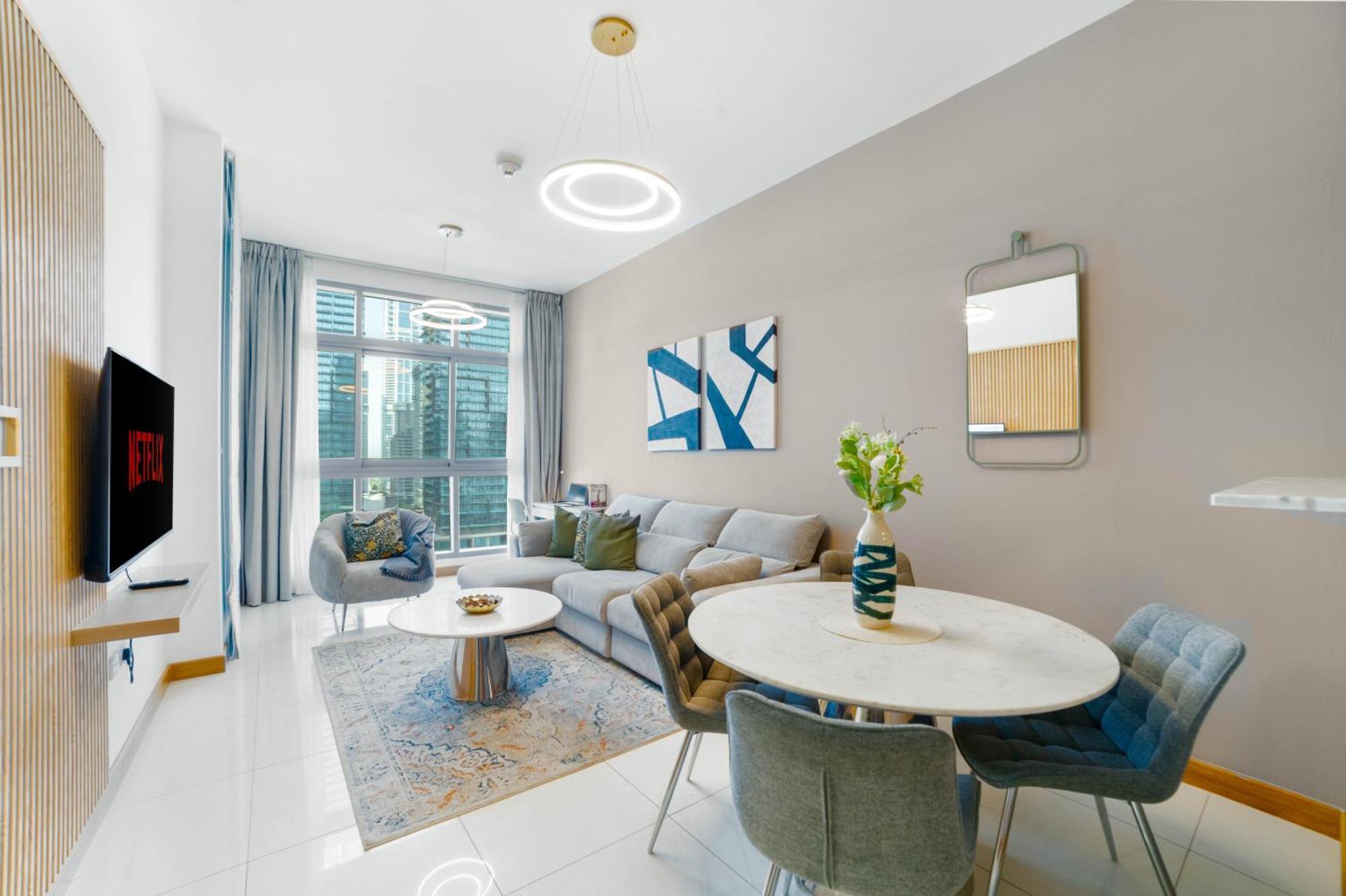 Apartment Vacay Lettings - Iris Blue Spectacular Marina View Dubai