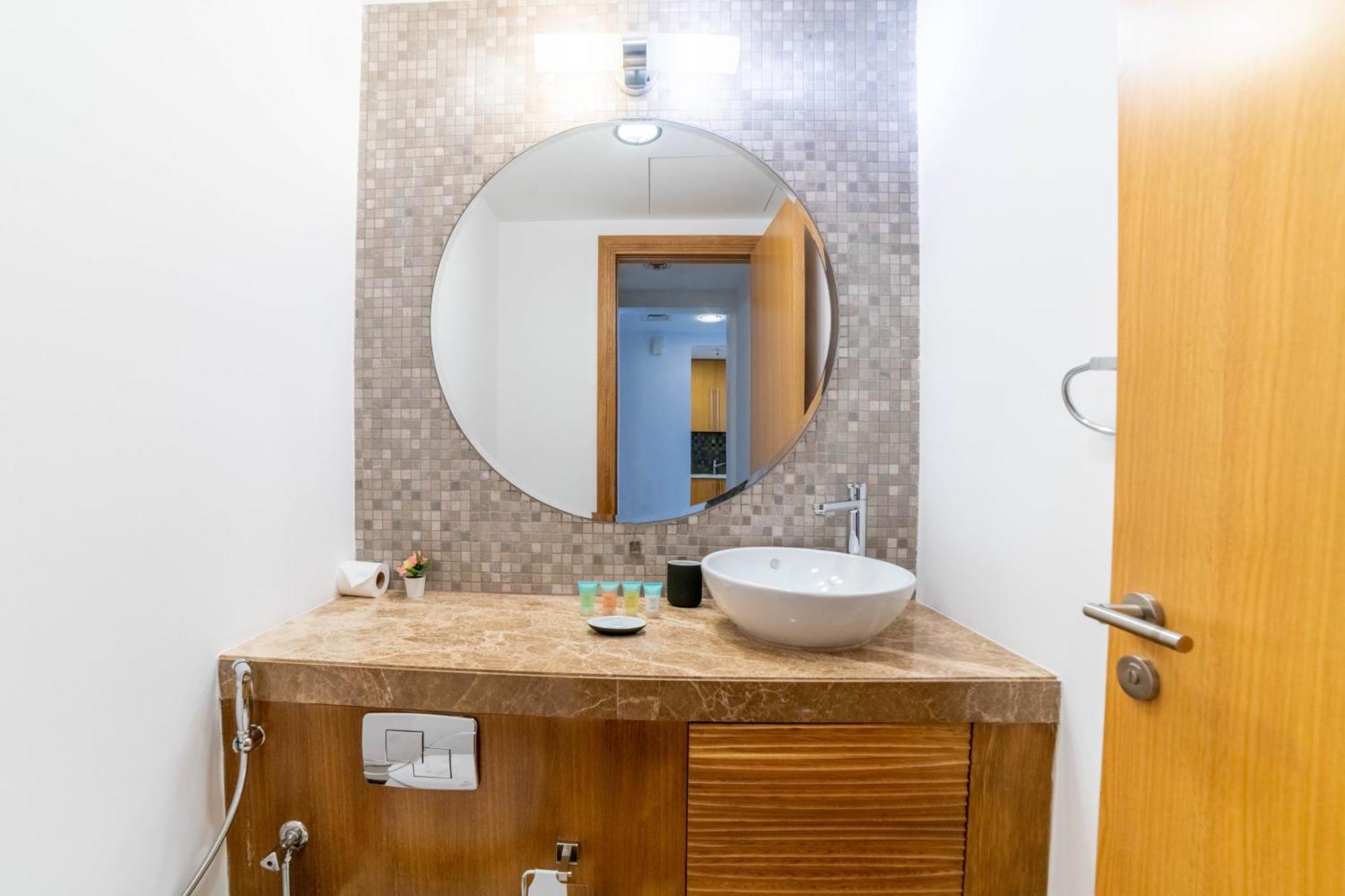 Vacay Lettings - Iris Blue Spectacular Marina View Dubai