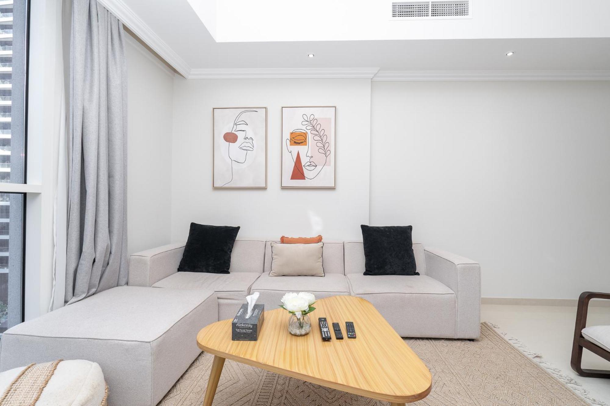 Apartment Heaven Crest Homes: Downtown Near Mall & Burj Khalifa *