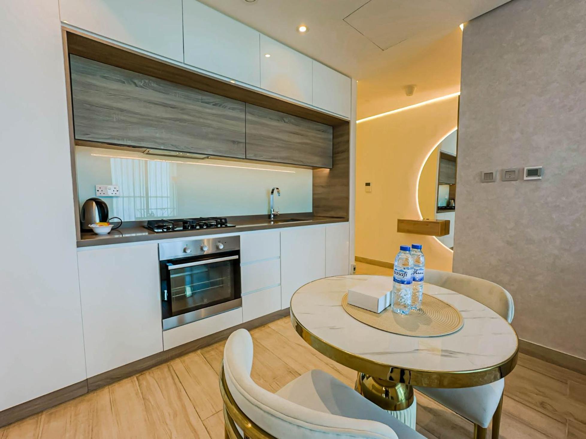 Naseem - One Tower Apartment *