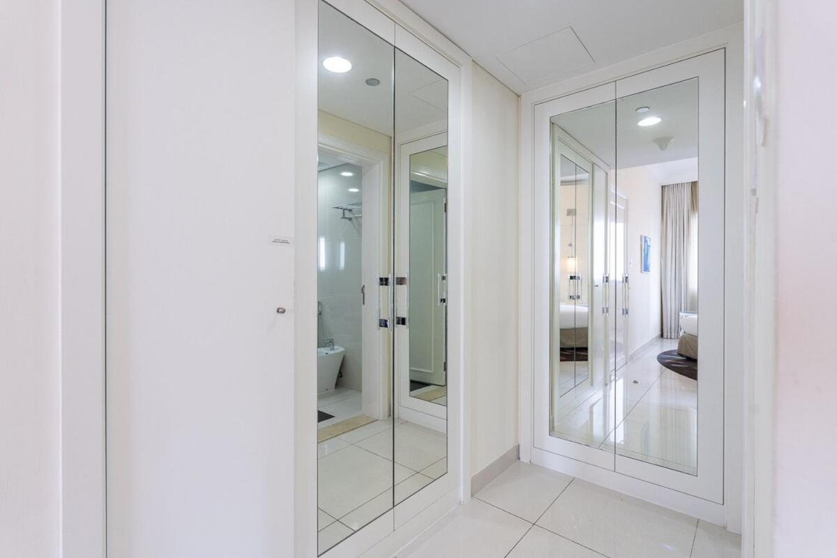 Apartment Peaceful 1br Sanctuary Perfect For 2 In Downtown Dubai