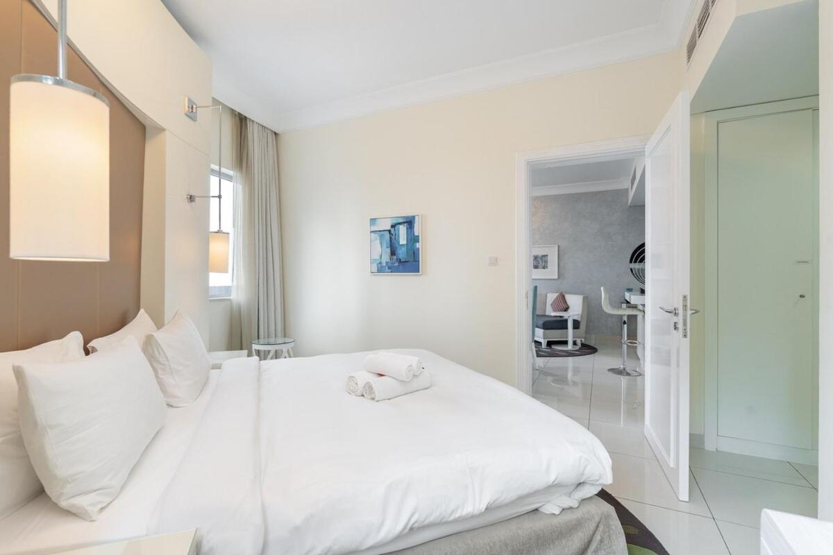 Peaceful 1br Sanctuary Perfect For 2 In Downtown Apartment