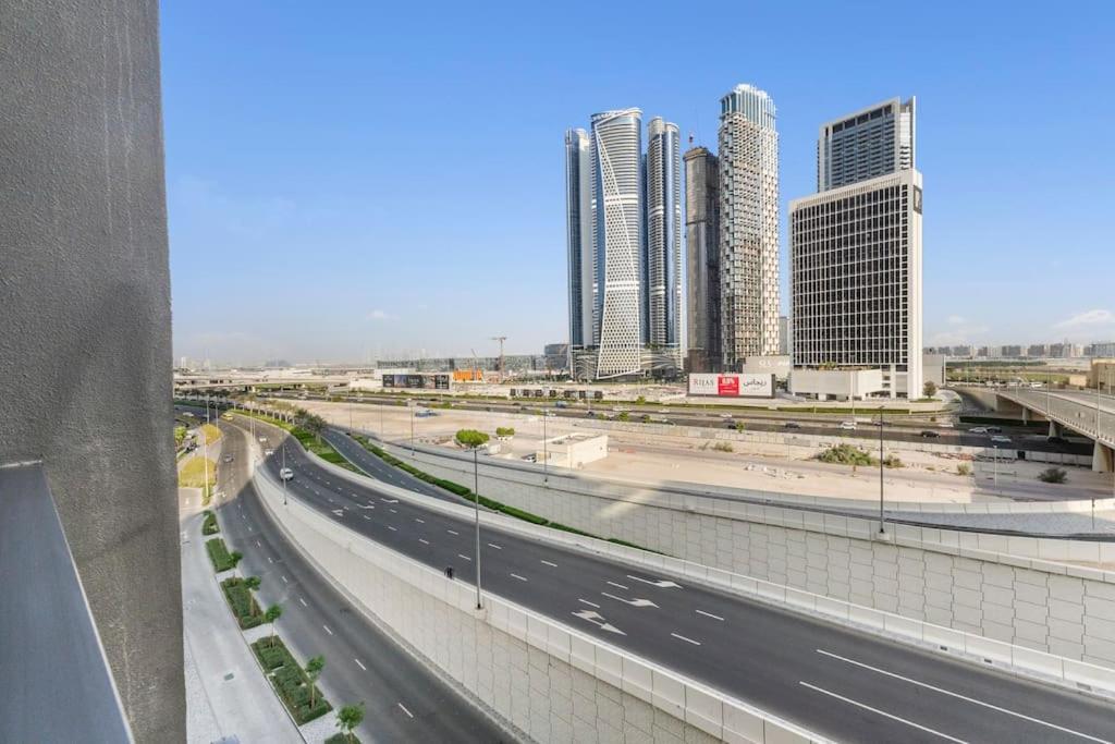 Waves - Fully Equipped For A Perfect In Apartment Dubai