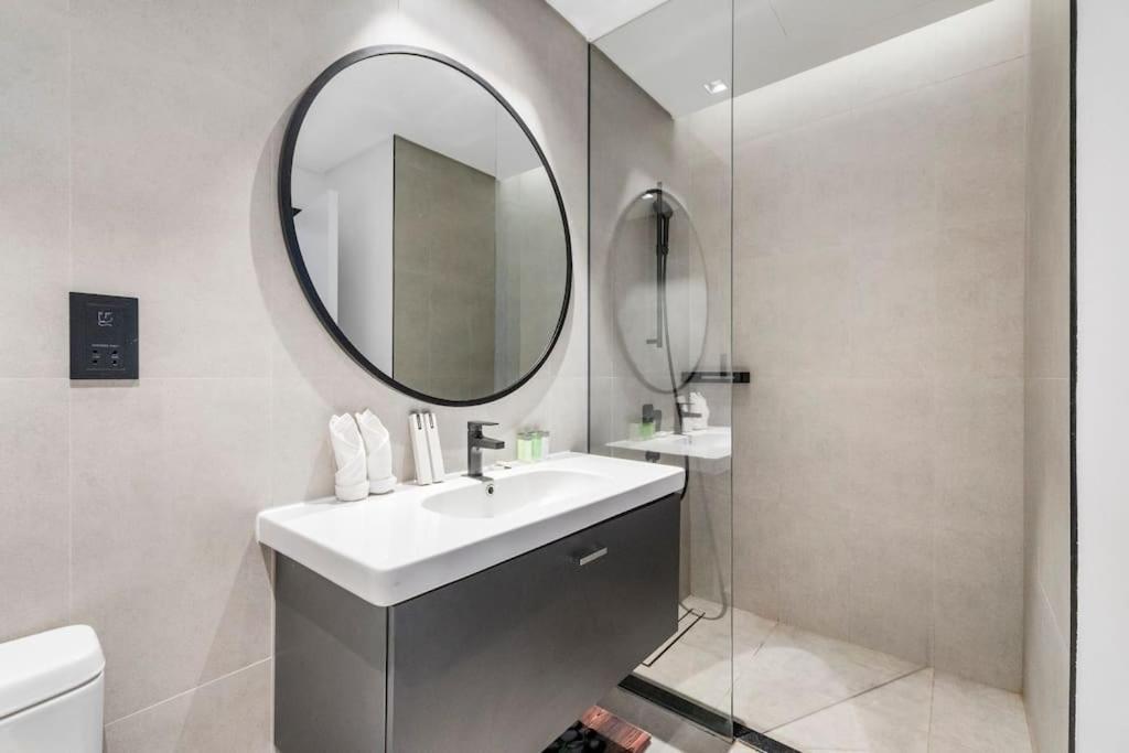 Waves - Fully Equipped For A Perfect In Apartment