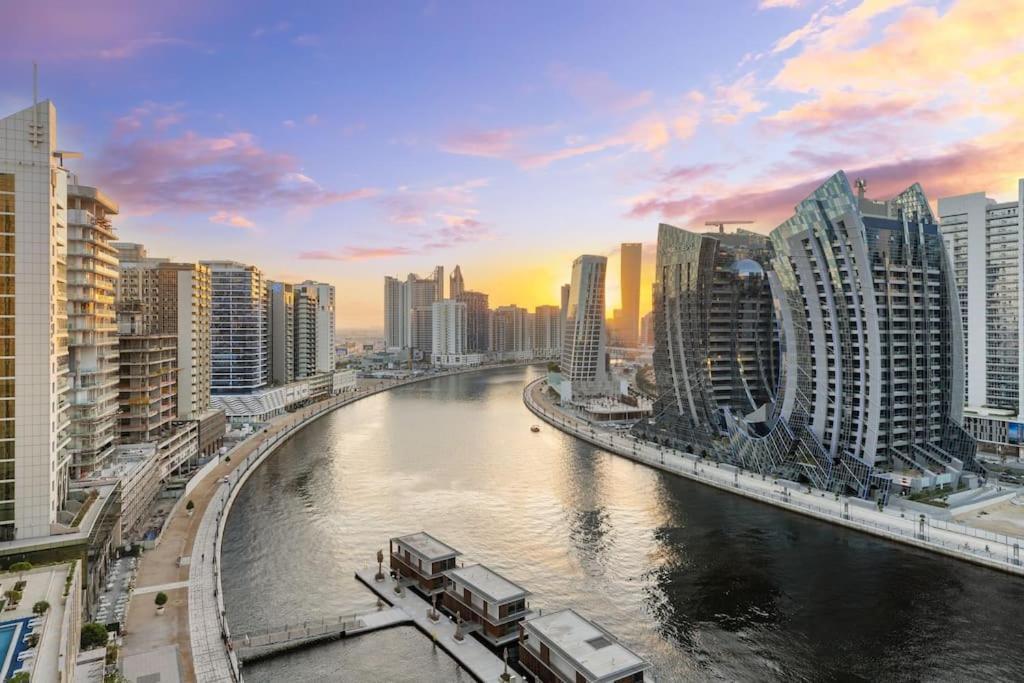 Waves - Fully Equipped For A Perfect In * Dubai