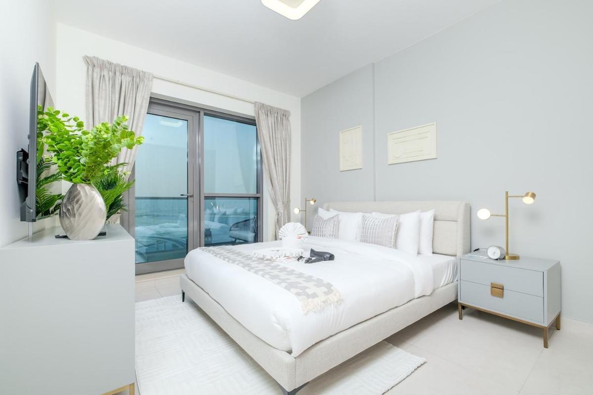 Serene 1-bedroom For 4 In Business Bay * Dubai