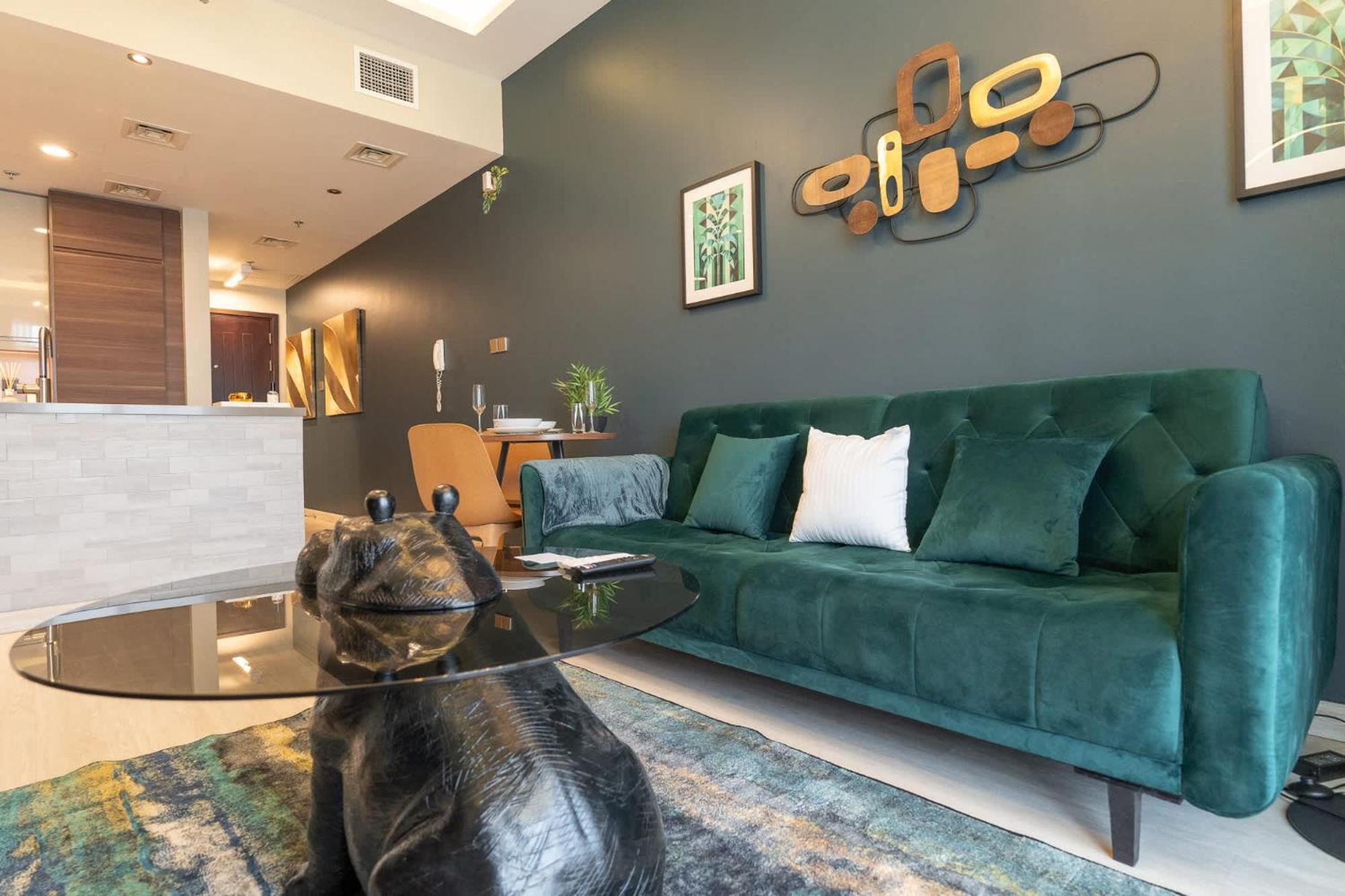 Calm 1-bedroom With Relaxing Balcony Atmosphere In Liwan * Dubai