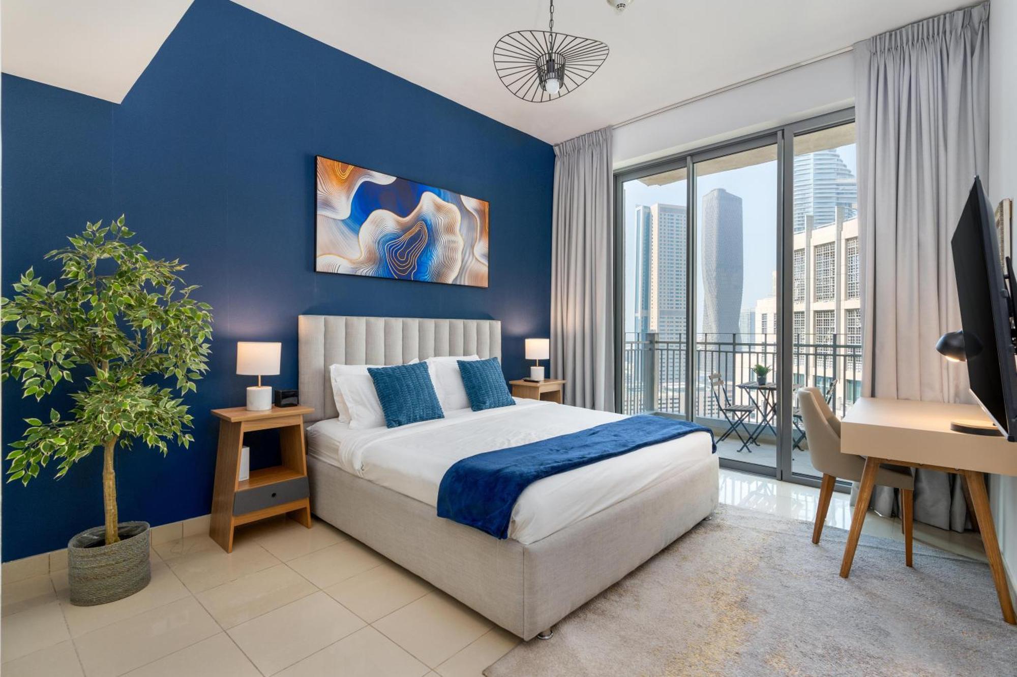 Apartment Burj Khalifa Views - 5 Min Walk From Mall - Upgraded - Designer Choice - 8 People - Opera Dubai