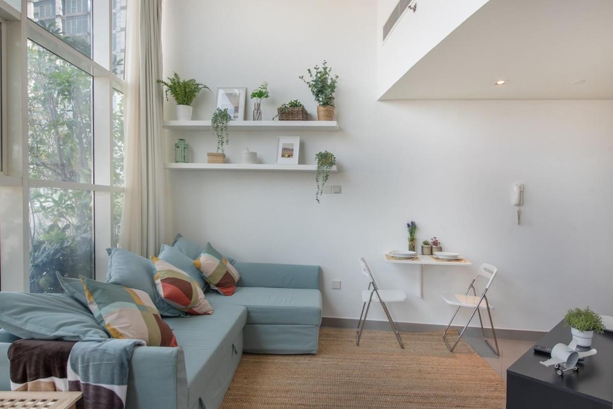Apartment Stylish Loft-style Studio At The Bridge In Sports City! Dubai