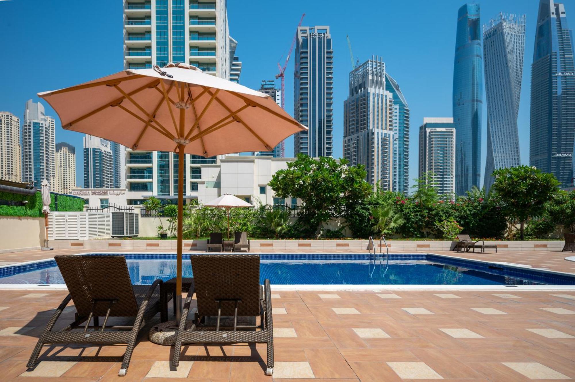 Luxurious 1-br In Active Marina Daire Dubai