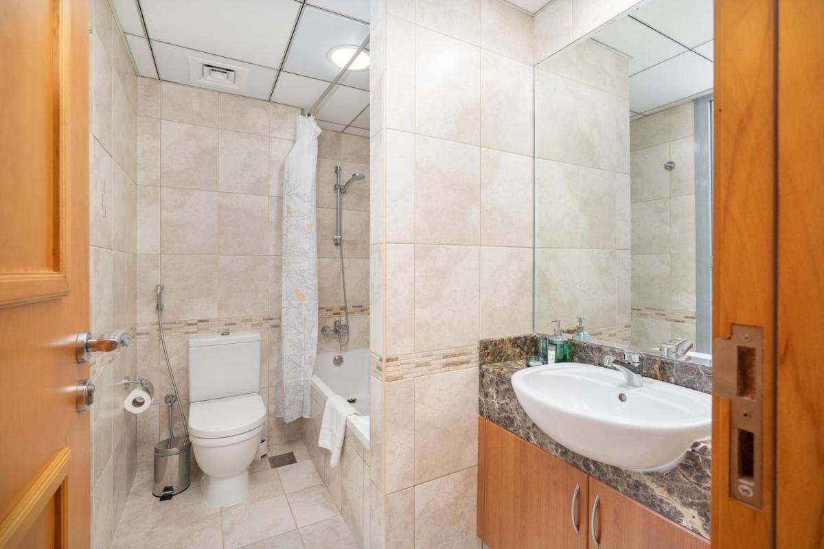 Stylish 1-bedroom In Marina Near The Walk! Apartamento Dubai