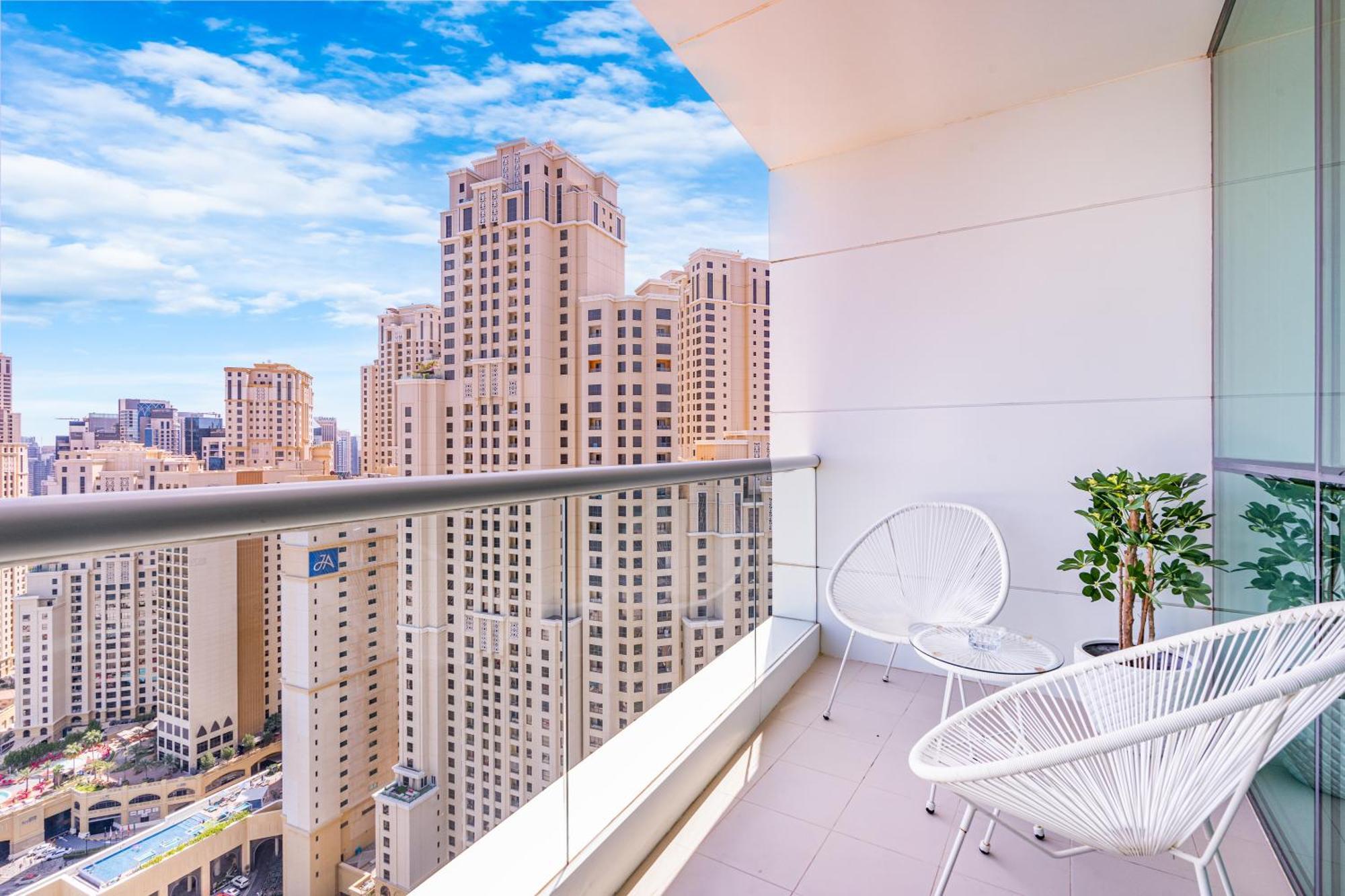 Apartment Lux With Direct Access In Al Bateen