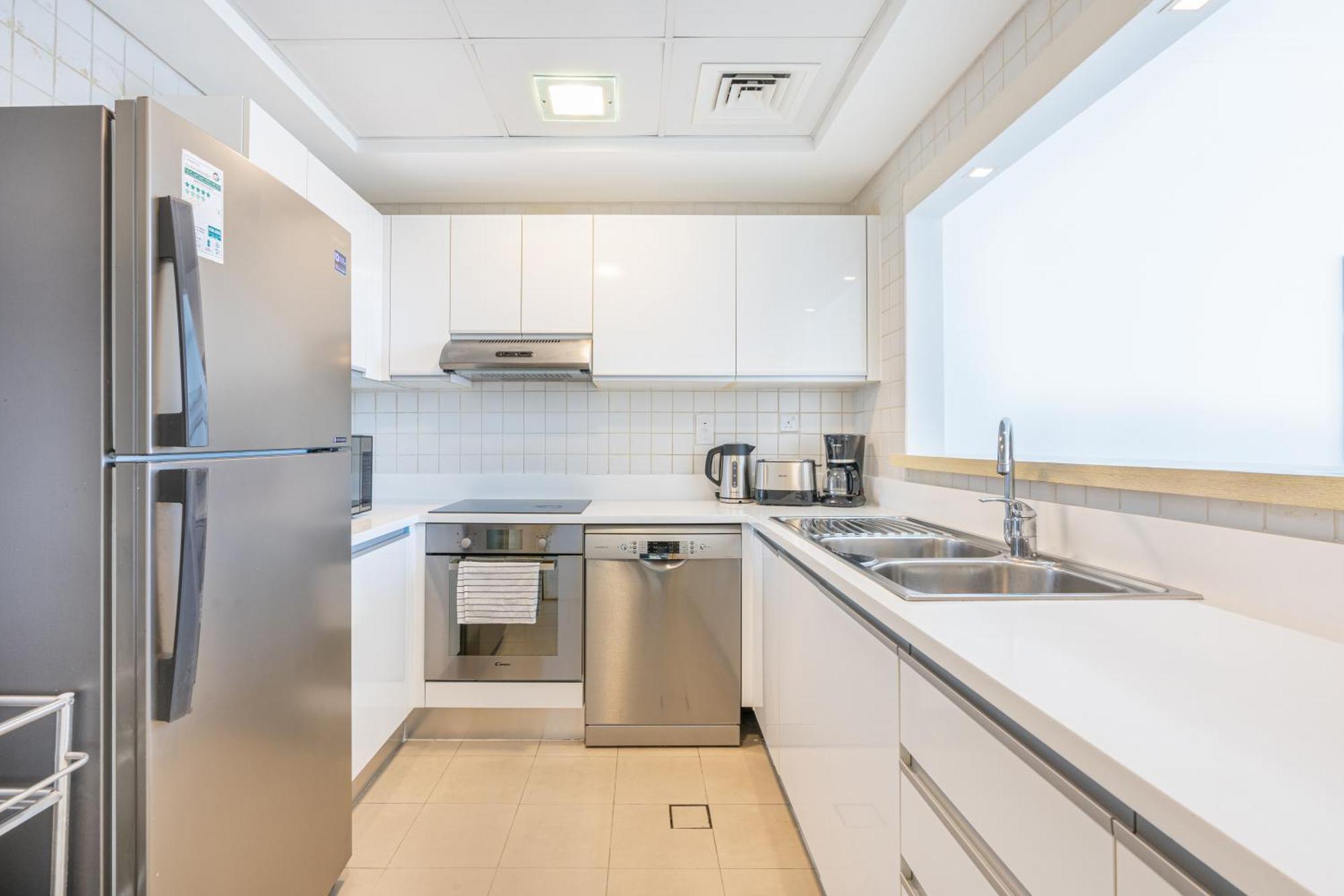 Lux With Direct Access In Al Bateen Dubai