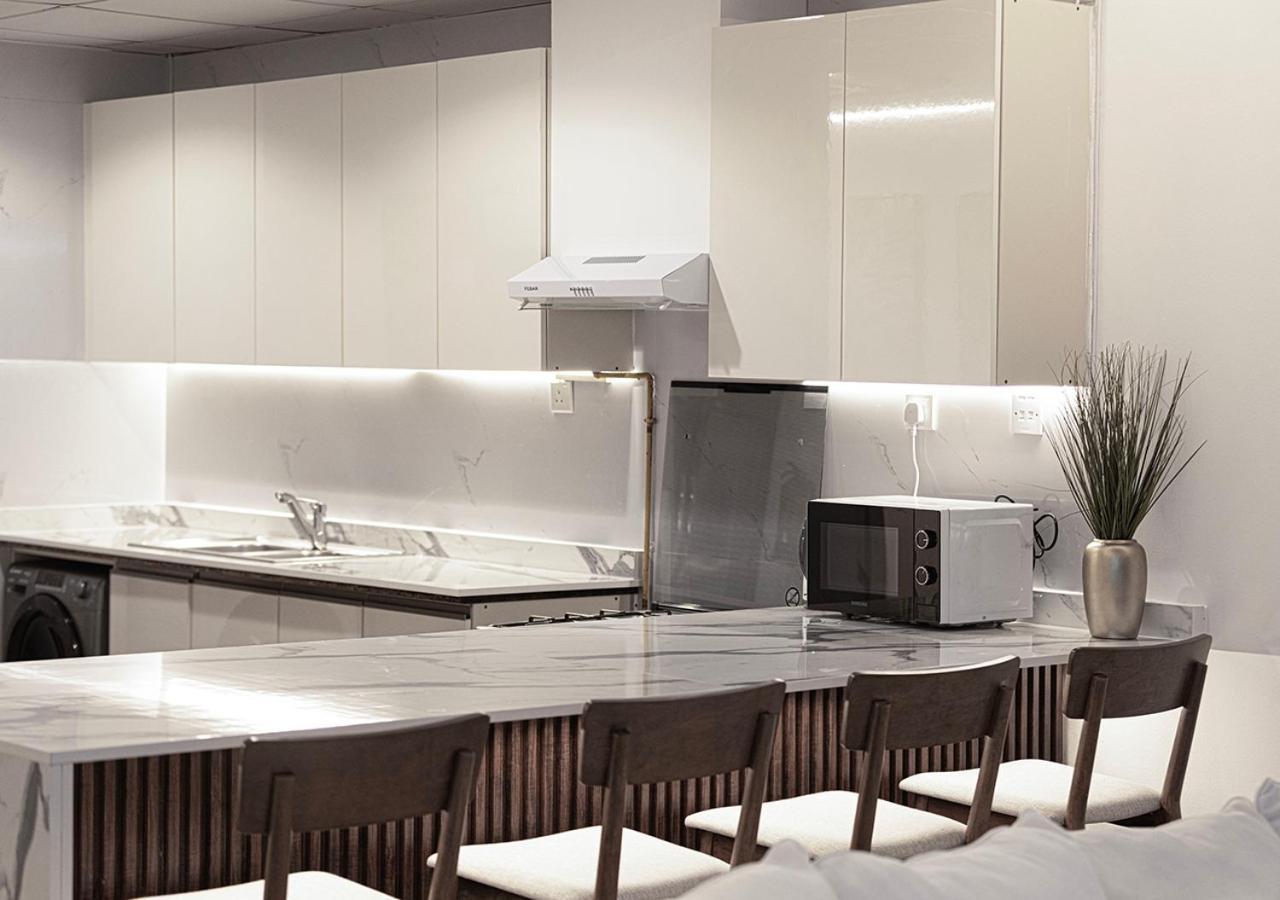 Next'house *