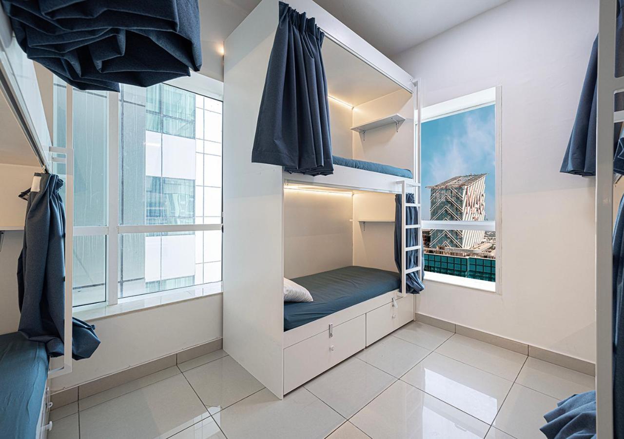 Next'house * Dubai