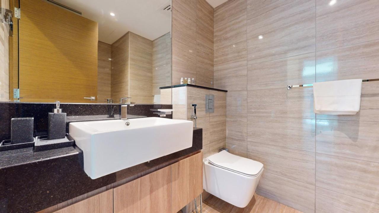 Urban Oasis - Classy Two Bedroom With View Dubai