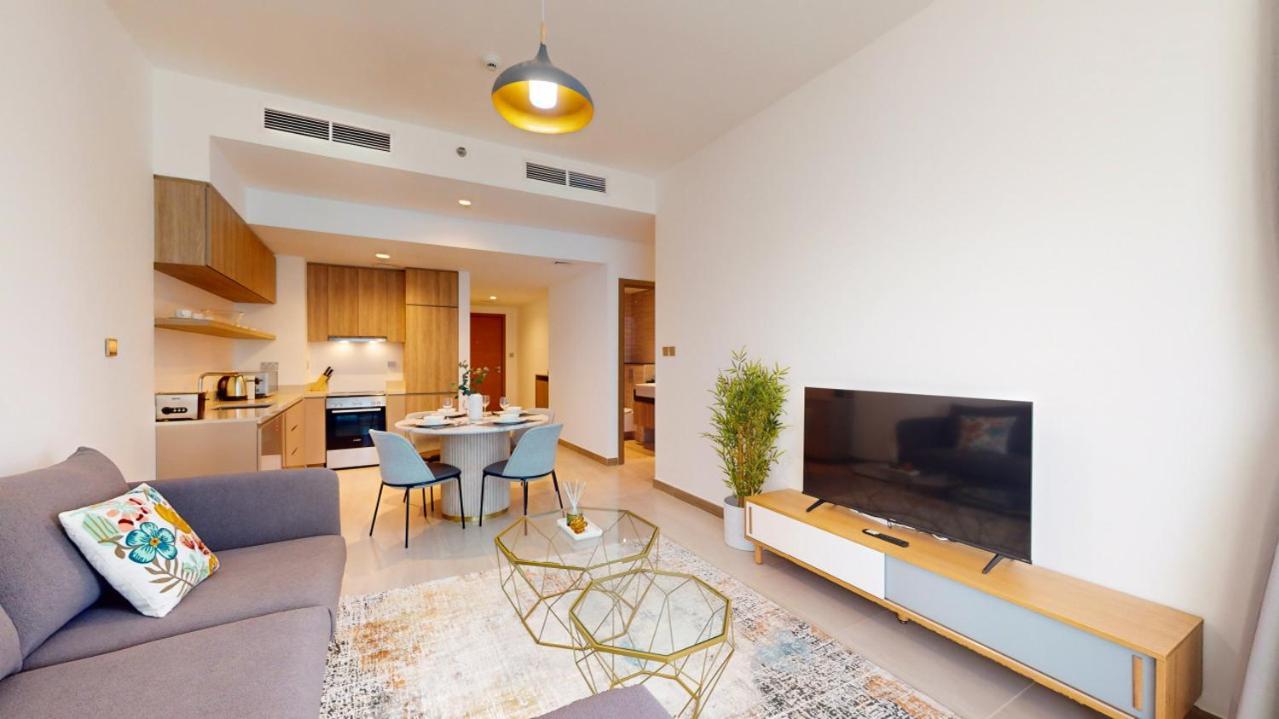 Apartment Urban Oasis - Classy Two Bedroom With View *