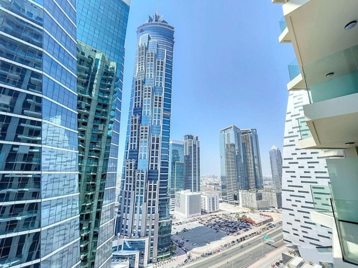 Urban Oasis - Classy Two Bedroom With View *