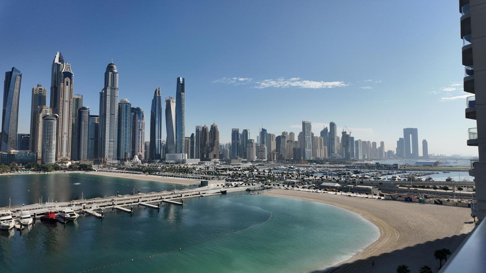 Luxurious Beachfront With Atlantis And Palm Jumeira Views Dubai
