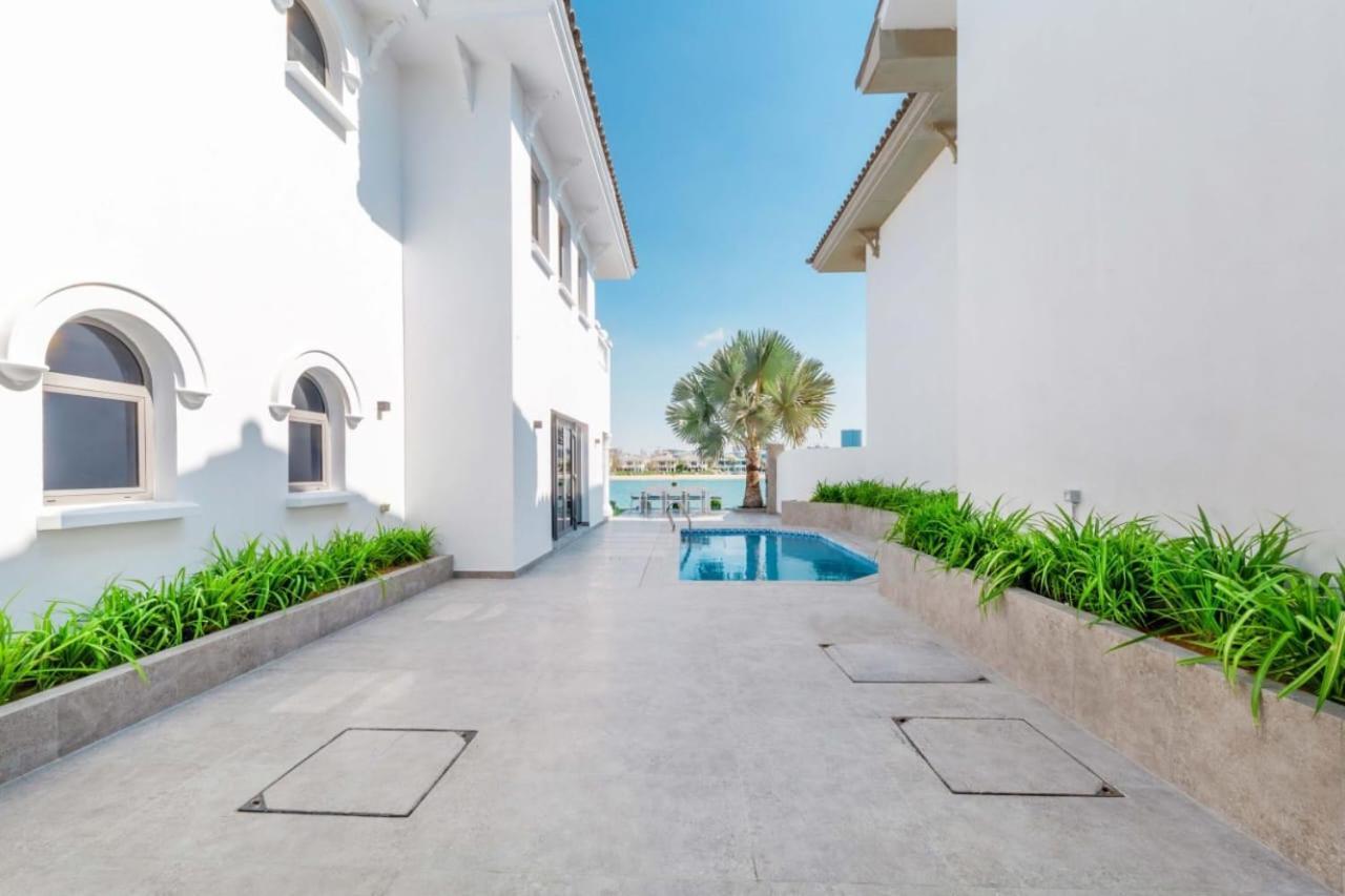 Jumairah Sky Villa