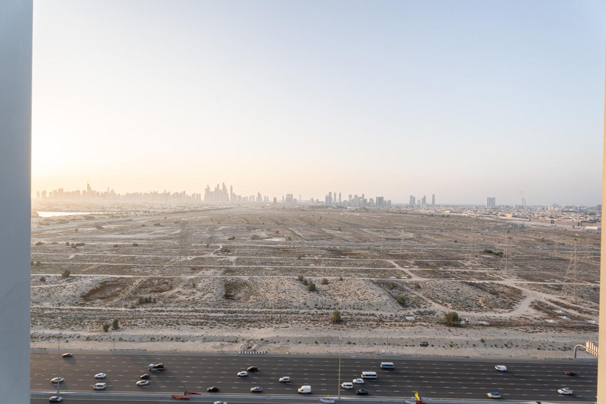 Escape24 Modern Bloom Tower Jumeirah Village Circle Jvc *