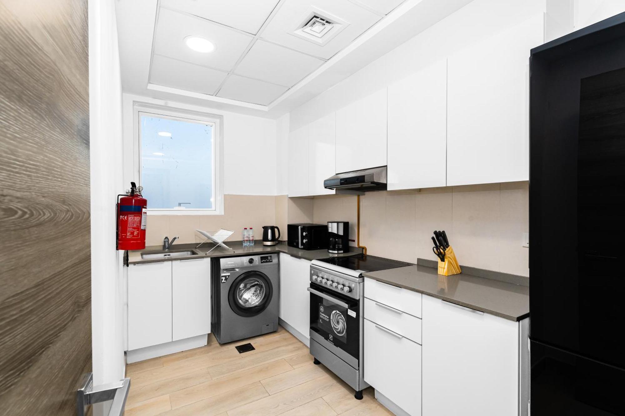 Escape24 Modern Bloom Tower Jumeirah Village Circle Jvc *