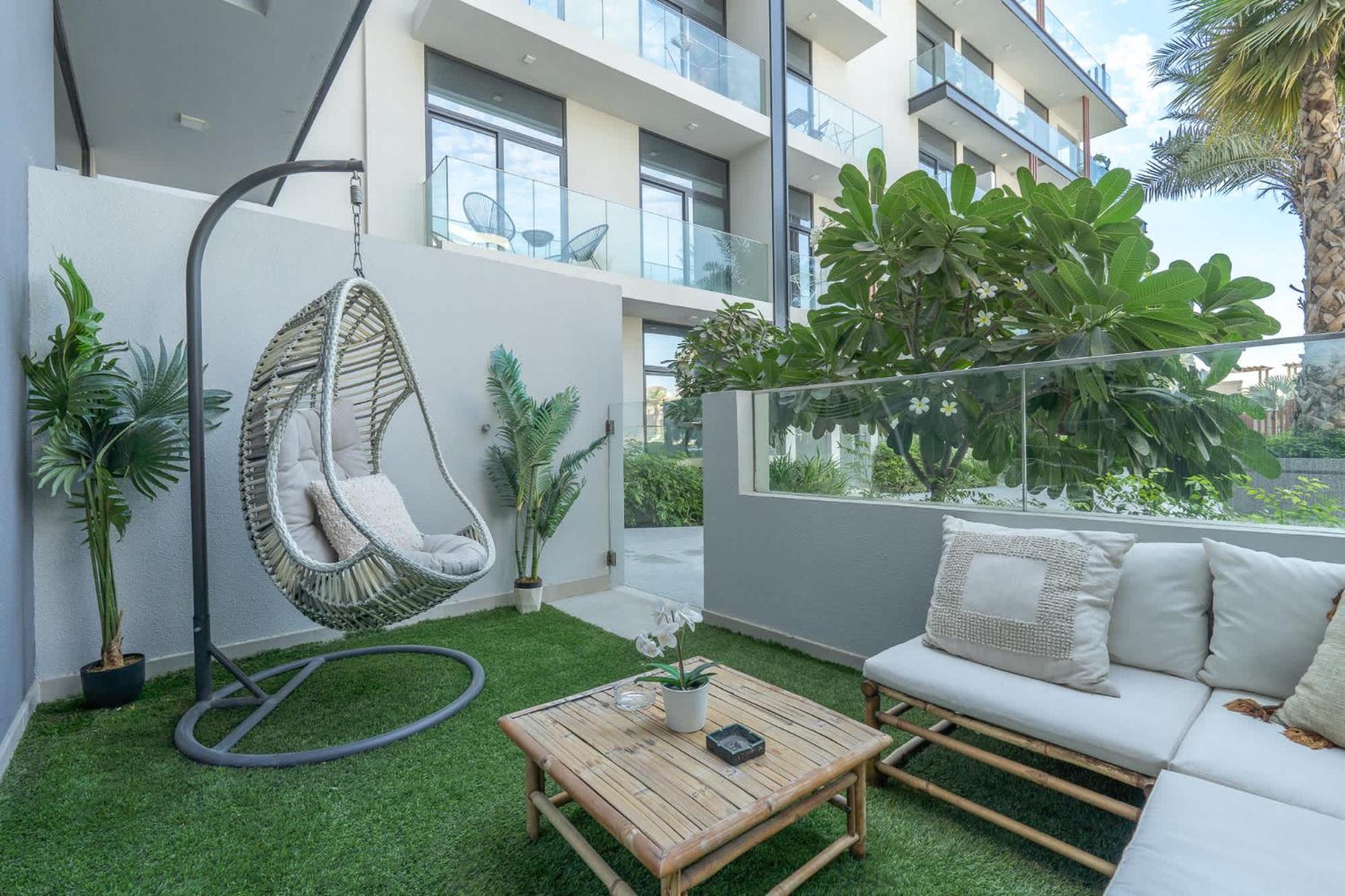 Apartment Minimalist With Nature-inspired Balcony In Jvc