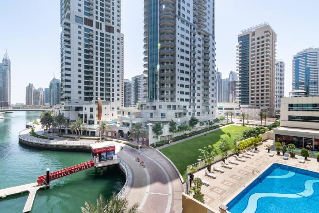 Apartment First Class Serene Marina Views Dubai