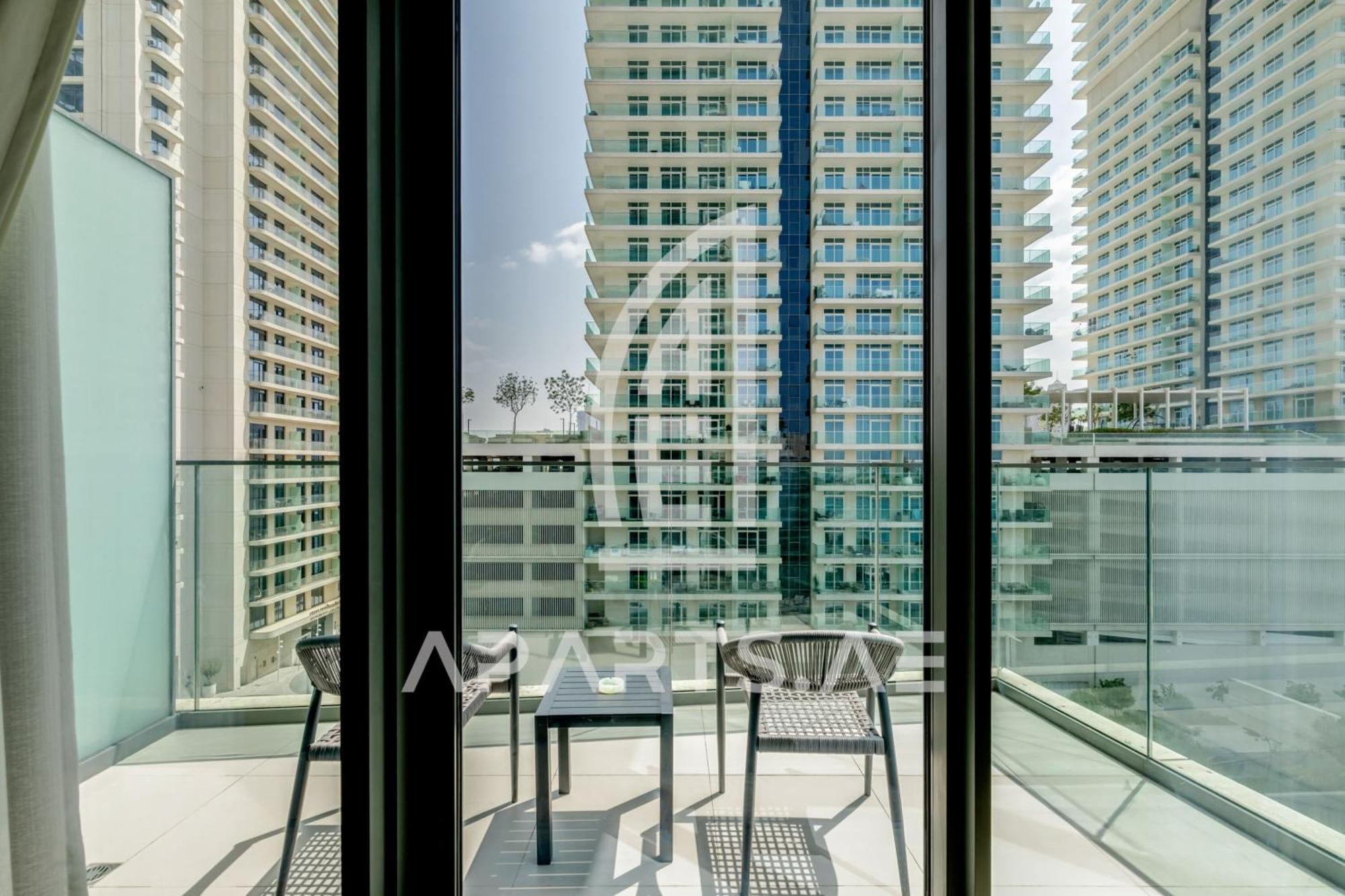 Apartment Vista - Private & Palm Jumeirah Views *