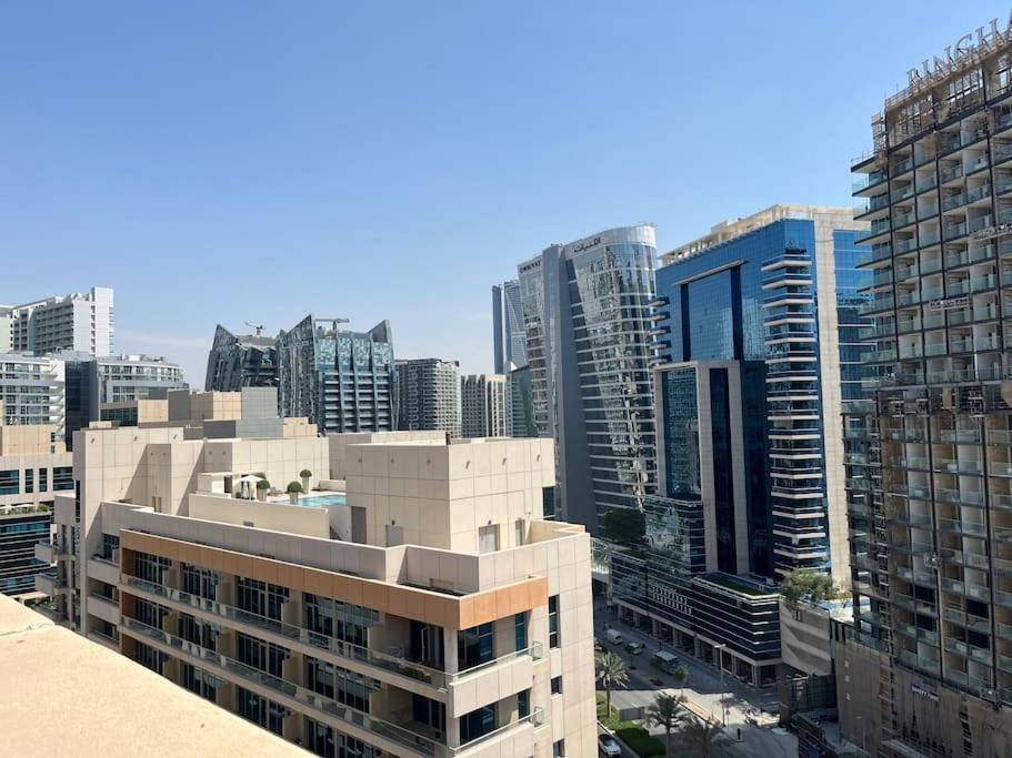 In Business Bay, Uae Daire