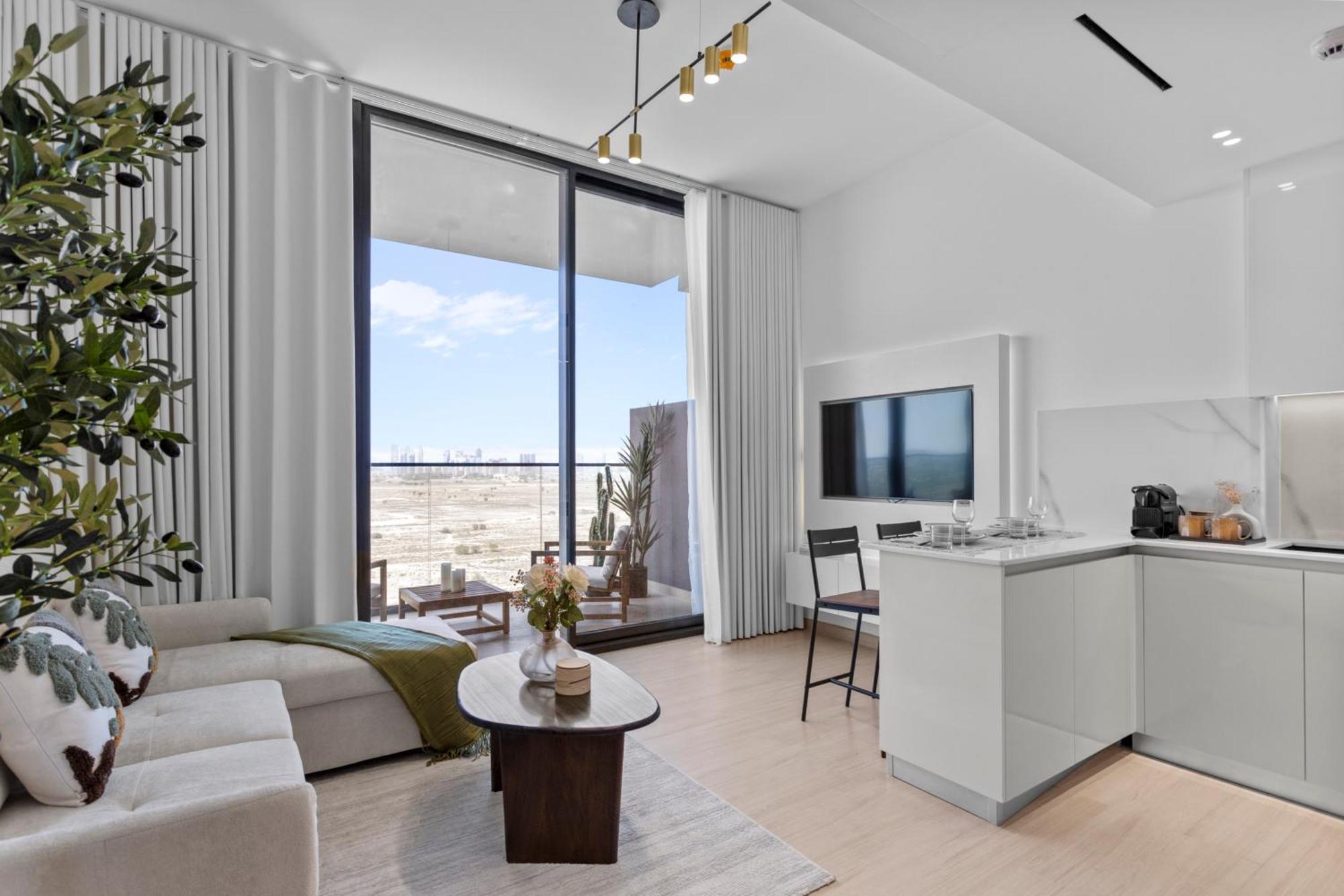 Elegant Living In 1 Bdr At Jvc With Amenities Apartment