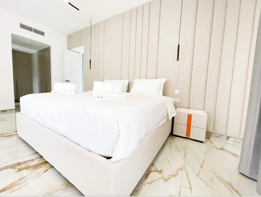 Luxury 4 Bed In Sadaf 8 On The Walk Jbr
