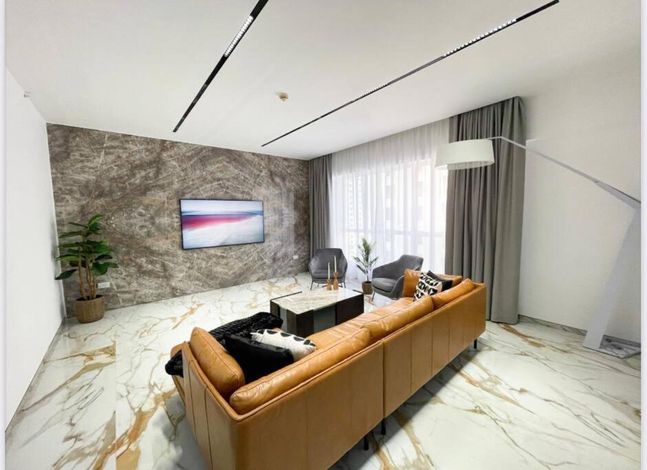 Luxury 4 Bed In Sadaf 8 On The Walk Jbr * Dubai