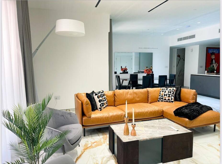 Luxury 4 Bed In Sadaf 8 On The Walk Jbr Dubai