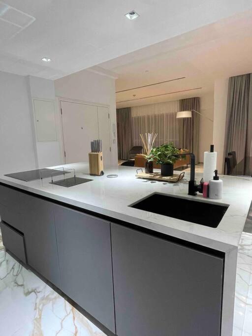 Apartment Luxury 4 Bed In Sadaf 8 On The Walk Jbr