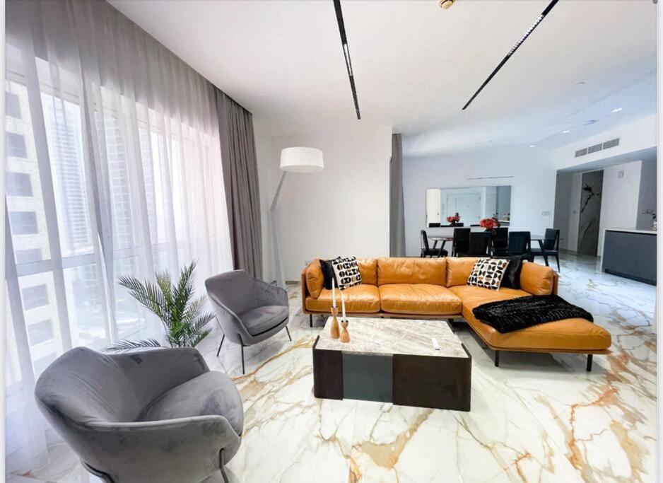 Luxury 4 Bed In Sadaf 8 On The Walk Jbr Apartment *