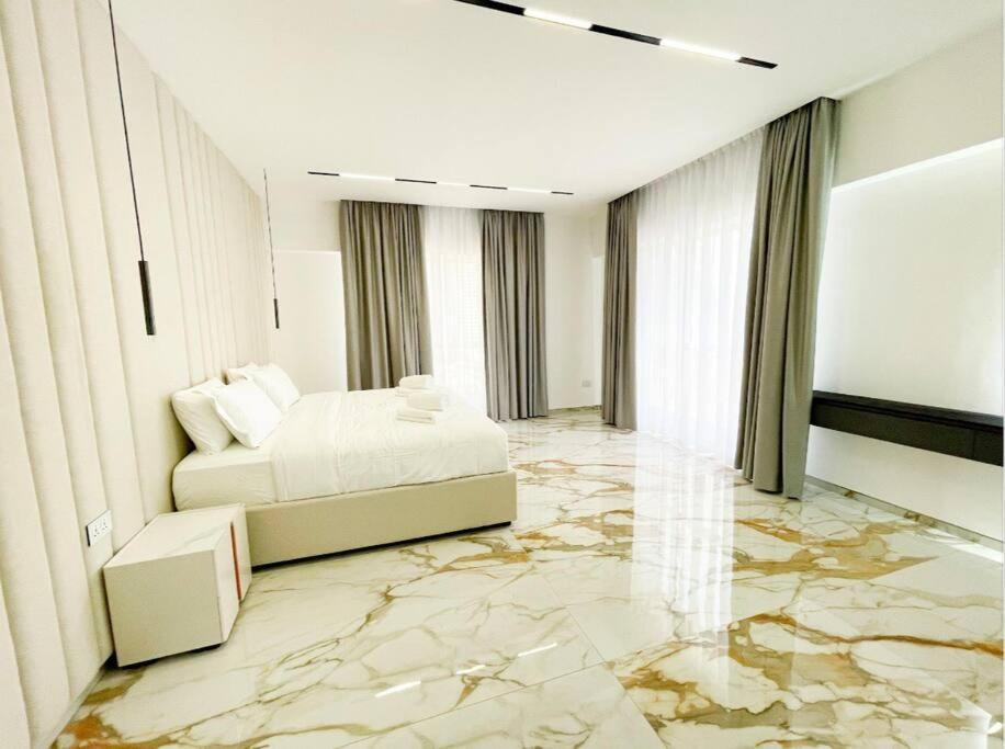 Luxury 4 Bed In Sadaf 8 On The Walk Jbr Dubai