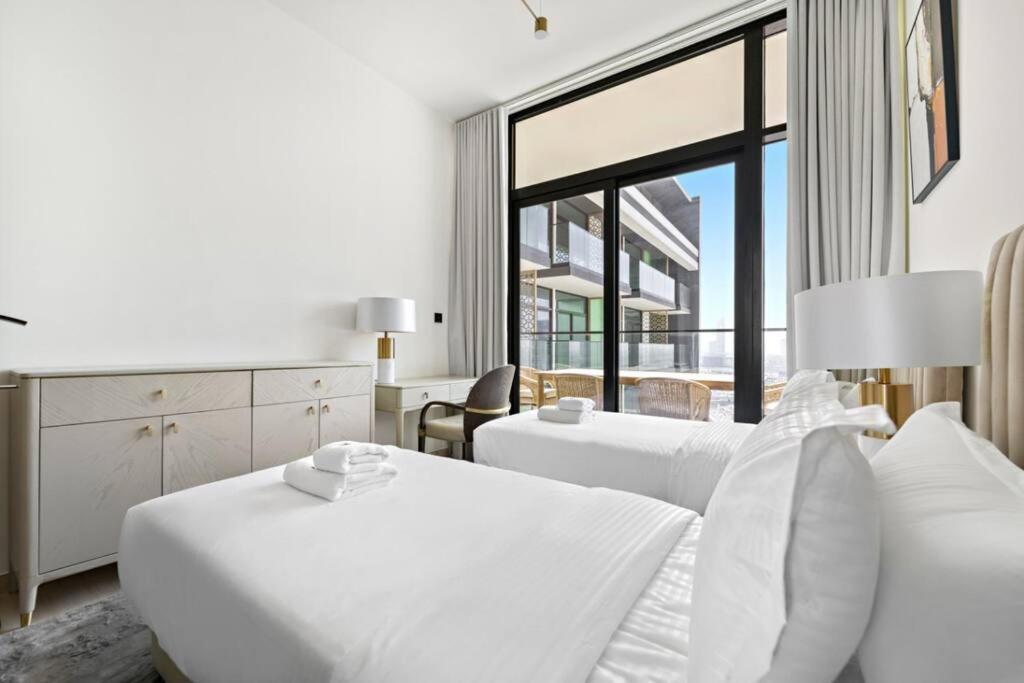 Apartment Modern 2 Bedroom In Family Community Dubai