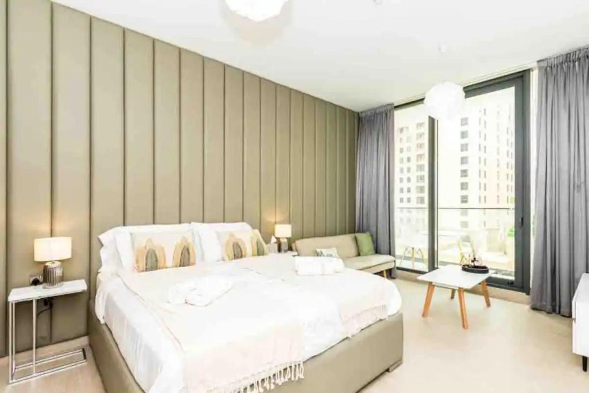 Marina, Liv Residence, Luxury Apartment Dubai