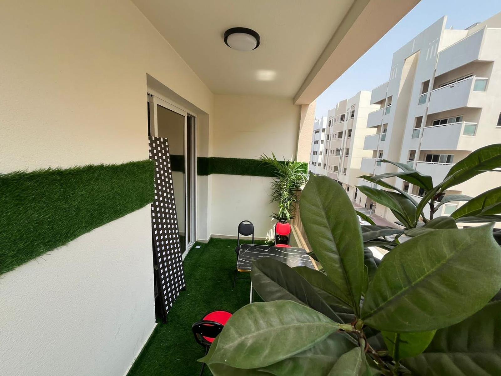Excutive Solo,couple Partition Apartment Dubai